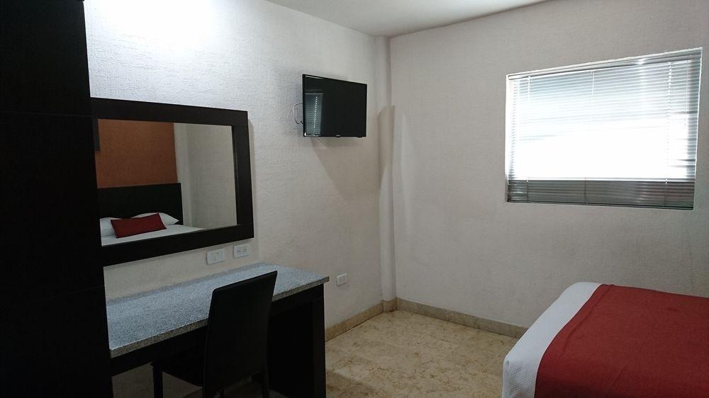 Homesuites Rotarismo Culiacán Extérieur photo