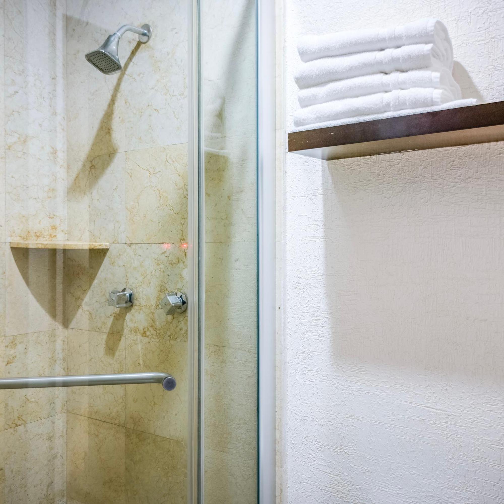 Homesuites Rotarismo Culiacán Extérieur photo